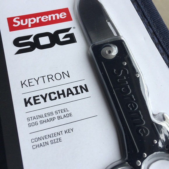 Authentic Supreme SOG Keytron Keychain - Picture 2 of 4